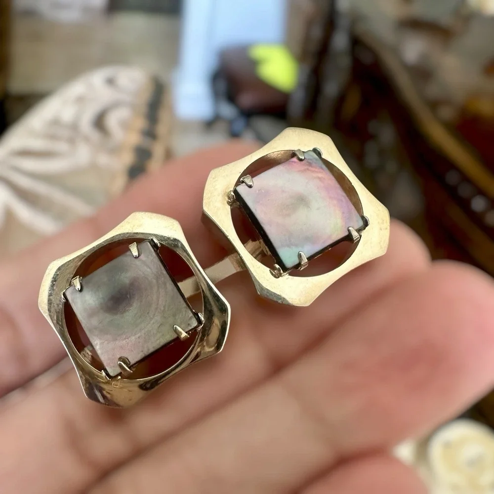 Vintage Dante Cufflinks 0.875 Inch Art‎ Deco Mother of Pearl Gold Plated Signed